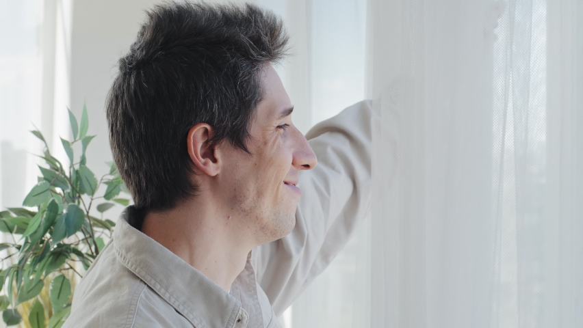 Mature Indian Window Spy